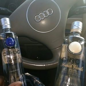 Meet your Posher, Charles